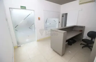 Casa comercial para alugar na Rua General Neto, 11893342, Centro, Pelotas