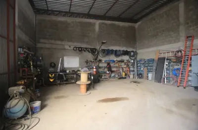 Amplo pavilhão comercial para locação na av. ildefonso simões lopes - três vendas, pelotas/rs