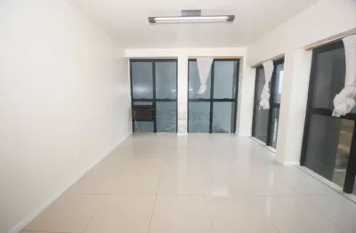 Locação de sala comercial em condomínio no centro de pelotas/rs