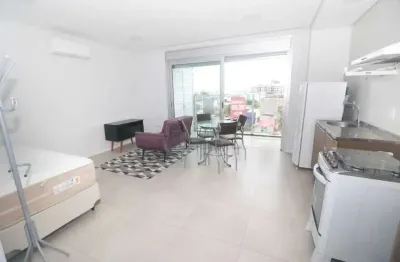 Loft mobiliado no studio residence plus ii - moderno, funcional e pronto para morar no centro de pelotas