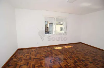 Apartamento amplo de 3 dormitórios próximo à santa cruz e ao senac