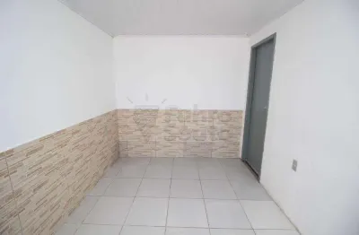 Casa com 1 quarto para alugar na R Doutor Amarante, Fundos, 19823842, Centro, Pelotas
