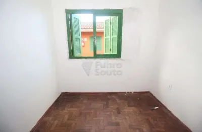 Apartamento fora de condomínio no bairro três vendas - pelotas/rs