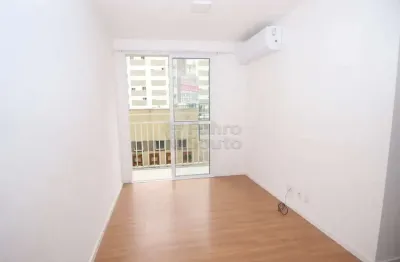 Apartamento com sacada e dois dormitórios no acqua parque - 2º andar