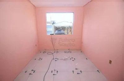 Casa com 2 quartos para alugar na Rua Sadi Escouto Leal, 16863542, Três Vendas, Pelotas