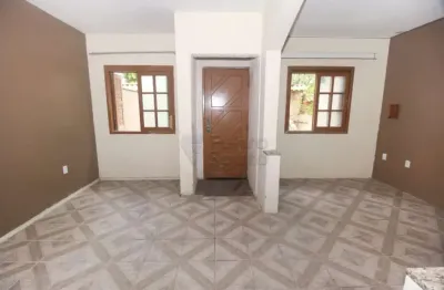 Casa com duas residências no mesmo pátio - conforto, espaço e versatilidade em localização tranquila