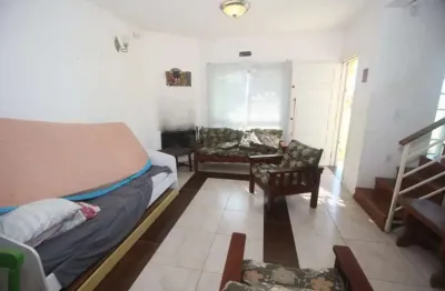 Casa com 4 quartos para alugar na Avenida Adolfo Fetter, 158532422, Laranjal, Pelotas