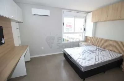 Kitnet / Stúdio para alugar na Rua Gonçalves Chaves, 12813342, Centro, Pelotas