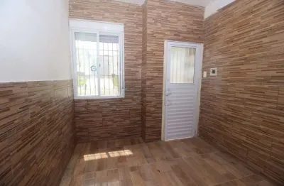 Sobrado amplo e aconchegante no areal - próximo à upa e com espaço para toda a família!