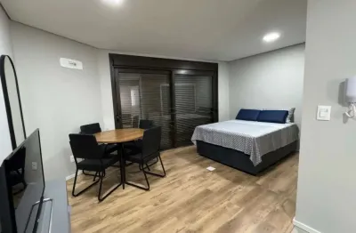 Loft mobiliado e decorado no parque una - modernidade, conforto e vista incrível