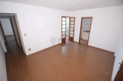 Apartamento de 2 dormitórios no edifício zanetti - água, iptu e seguro fogo inclusos no condomínio.
