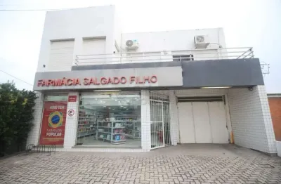 Espaço comercial amplo senador salgado filho - versatilidade e localização privilegiada