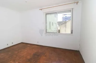 Apartamento com 2 quartos para alugar na Rua Sete de Setembro, 14873542, Centro, Pelotas