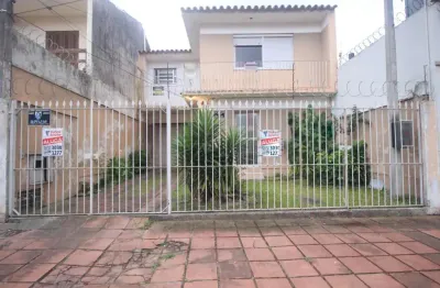 Casa com 3 quartos para alugar na Rua Doutor José Brusque, 1886342, Centro, Pelotas