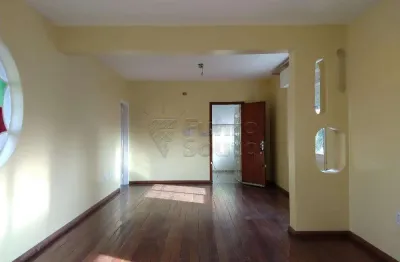 Apartamento com 4 quartos para alugar na Rua Gonçalves Chaves, 14843042, Centro, Pelotas