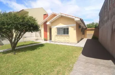Linda casa com suíte, piscina e quatro dormitórios no fragata