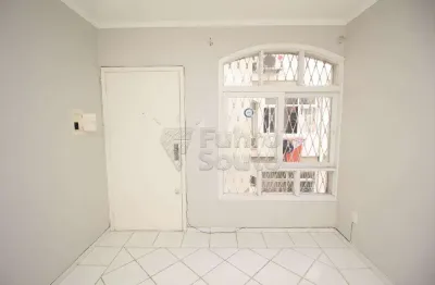 Apartamento com 2 quartos para alugar na Rua Doutor Cassiano, 1387342, Centro, Pelotas