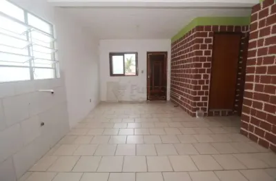 Apartamento com 2 dormitórios no bairro Fragata - Sem taxa de condomínio