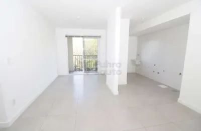 Apartamento Com 2 dormitórios no Bairro Três Vendas - Pelotas/RS