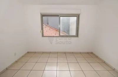 Kitinete no Condomínio Villa Lobos - Rua Padre Anchieta / Centro