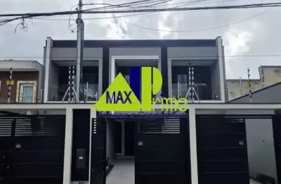Sobrado frontal 120m²/03 dormitórios/01 suíte/sacada/02 vagas