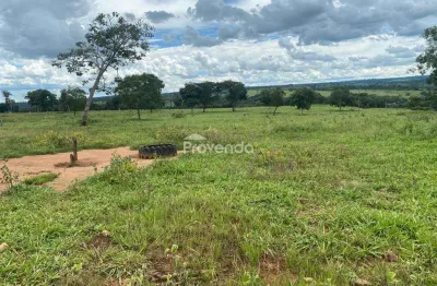 Fazenda à venda as margens do rio piracanjuba em rio quente - 10 alqueires