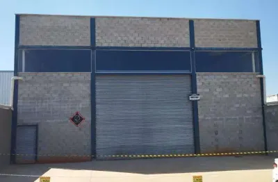Barracão / Galpão / Depósito à venda na Avenida Getúlio Vargas, Nossa Senhora de Lourdes, Aparecida de Goiânia