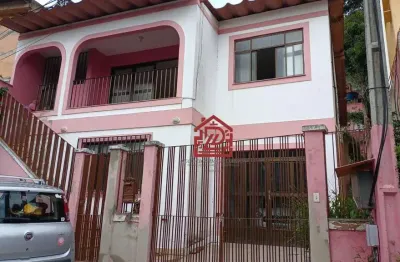 Casa com 4 dormitórios à venda, 255 m² por r$ 950.000,00 - centro - macaé/rj