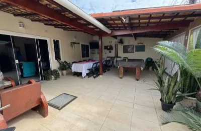 Casa à venda no parque aeroporto macaé, 3 quartos, 184m²