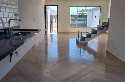 Casa com 3 quartos à venda na Rua Amaro Gomes da Silva, 100, Vale das Palmeiras, Macaé