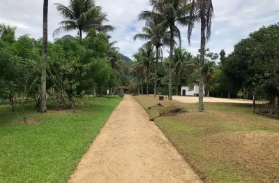 Sítio à venda em macaé: 360m², 2 quartos, 1 suíte, 5 banheiros