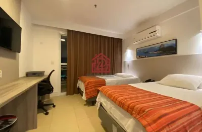 Flat com 1 dormitório à venda, 28 m² por r$ 200.000,00 - imbetiba - macaé/rj