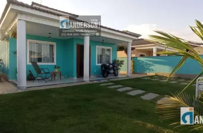 Casa c/ 3 quartos (sendo 1 suíte), c/ churrasqueira