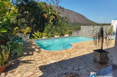 Sitio com 6 quartos (4 suítes) com piscina e churrasqueira em itaocaia valley  itaipuaçu