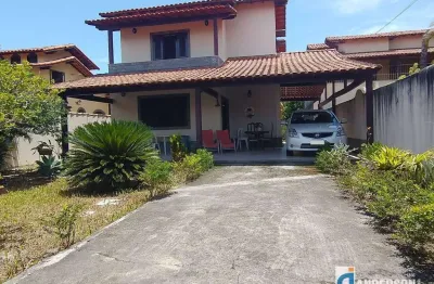 Excelente casa 3 qtos (2 suítes) no jd. atlântico leste prox. a praia.