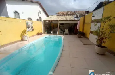 Casa 2 quartos (1 suíte) com piscina e churrasqueira no jd. atlântico  central prox. a praia