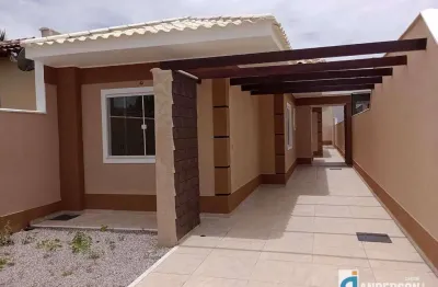 Excelente casa 3 quartos (1 suíte) fino acabamento com churrasqueira no jd. atlântico central prox. a praia