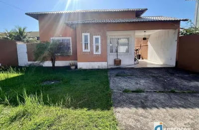 Excelente casa de 2° locação c/ quartos à venda, 160 m² por r$ 660.000 - jardim atlântico leste - maricá/rj