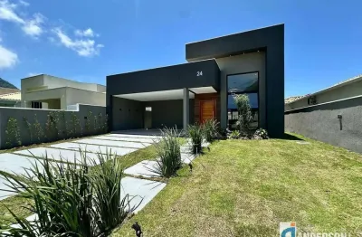 Maravilhosa casa de alto padrão c/ 3 quartos à venda, 162 m² por r$ 900.000 - cajueiros - maricá/rj