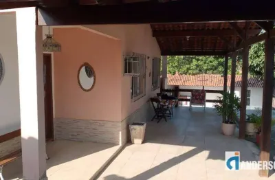 Casa com 3 quartos para alugar na Rua Nossa Senhora do Amparo, São José do Imbassaí, Maricá