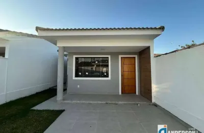 Excelente casa 3 quartos (1 suíte) no jd. atlântico central prox. a praia e comércio.