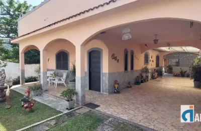 Ótima casa c/ 2 quartos à venda, 160 m² - praia de itaipuaçu (itaipuaçu) - maricá/rj