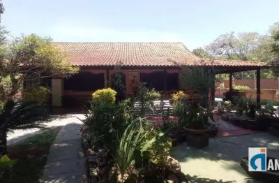 Casa c/ 3 quartos à venda, com terreno de 1544m2- itaipuaçu) - maricá/rj