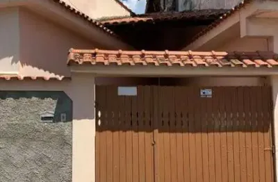 Casa com 1 dormitório para alugar por R$ 1.250/mês - Mumbuca - Maricá/RJ