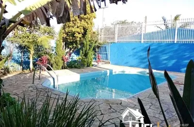 Casa mista e sobrado com 5 dormitórios e piscina na praia de cidreira/rs