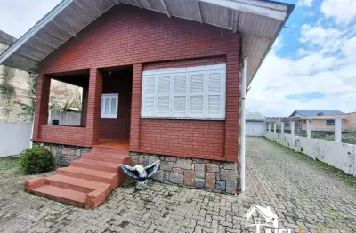 Excelente casa com anexo na av. mostardeiro em cidreira/rs