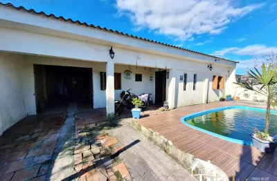 Casa com piscina em magistério, balneário pinhal/rs