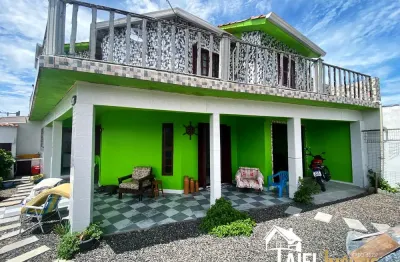 Excelente sobrado aproximadamente 150m da concha acústica na praia em cidreira/rs