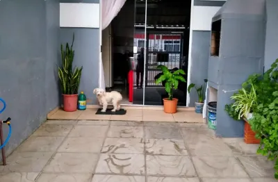 Apartamento com 3 dormitórios no centro da praia de cidreira/rs