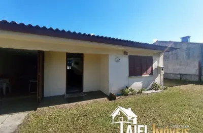 Encantadora residência com 3 dormitórios na praia de cidreira/rs